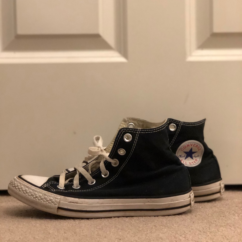 Converse - Classic Chucks Black High Top Size 7